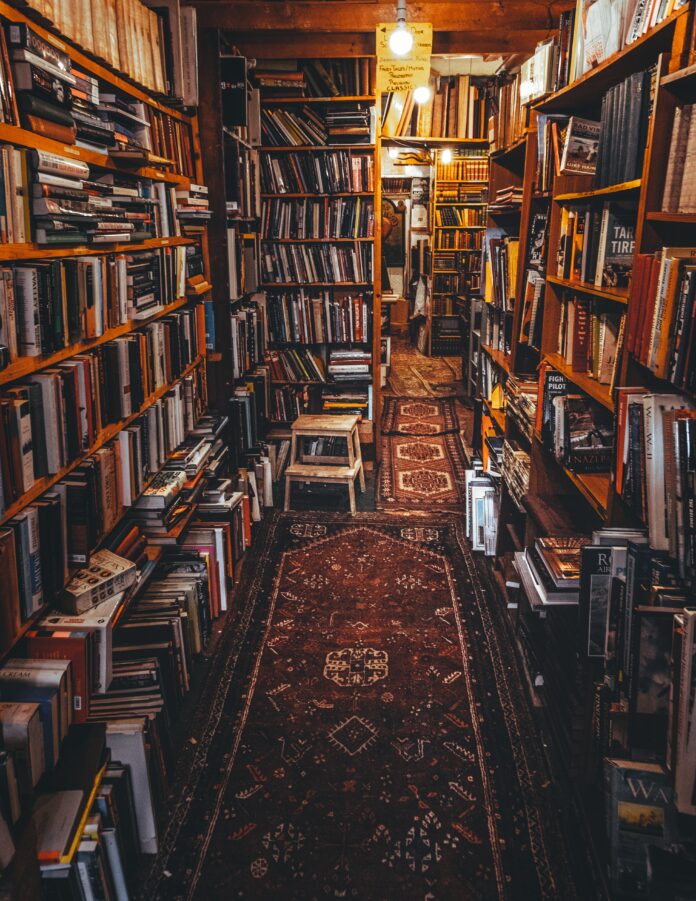 Books like shelves ceiling to floor in a bookstore