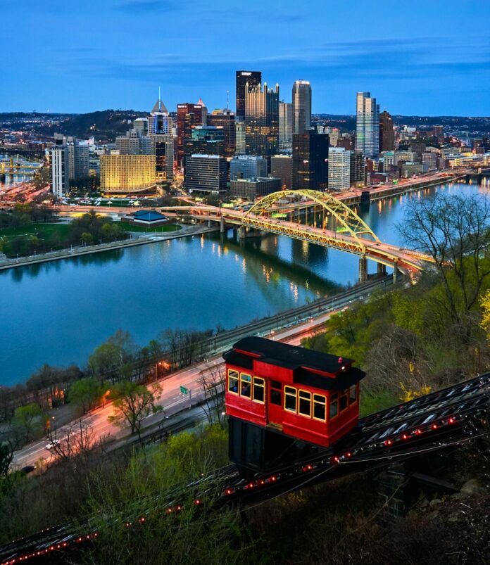 Grandview Overlook Pittsburgh, Pittsburgh Tourist Spots, the Pittsburgh skyline as night falls on the city
