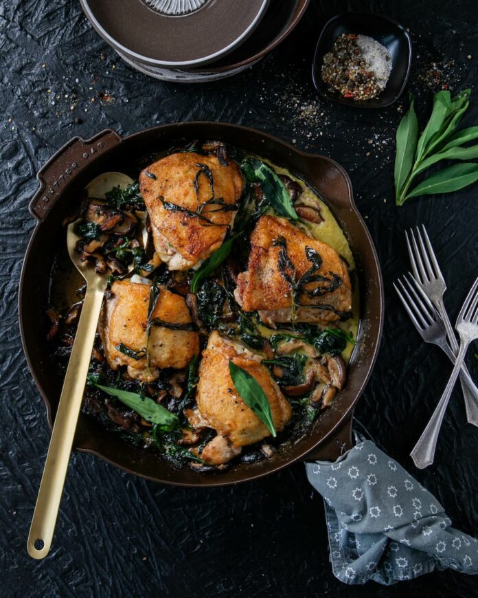 Chicken with Mushrooms, Cream & Tarragon Recipe