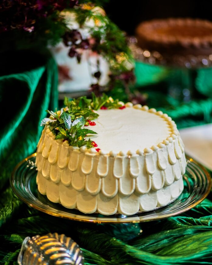 Winter Spice Cake by Nate Batemen and Julia Lombardi, Altius. The judges noted its beautiful icing and decoration!